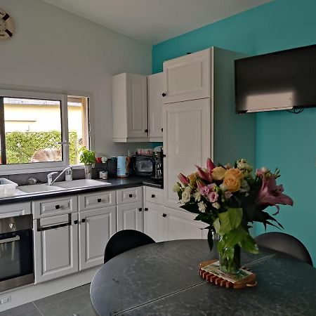 Maisonnette Cosy Bien Situee Dol-de-Bretagne Zewnętrze zdjęcie